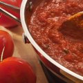 Etiketo klaidos: kaip elgtis su pomidorų padažu?