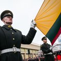 Trijų Baltijos valstybių vėliavų pakėlimo ceremonija tiesiogiai iš Nepriklausomybės aikštės Vilniuje
