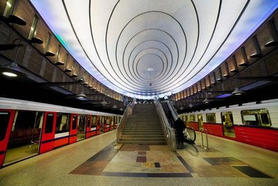 Varšuvos metro stotis
