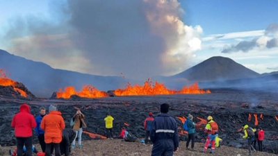 Pasak panevėžiečio, joks ugnikalnis dar neišsiveržė, o lava kunkuliuoja beveik 800 metrų gylyje.
