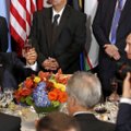 Keistos akimirkos per B. Obamos ir V. Putino susitikimą: ką tai reiškia?