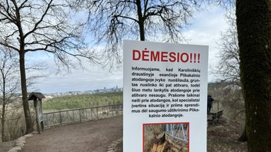 Vilniuje dėl nuošliaužos uždaryta populiari apžvalgos aikštelė