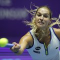 WTA serijos moterų teniso turnyre Anglijoje paaiškėjo finalininkės