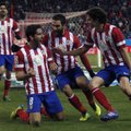 Ispanijoje pirmaujantys Barselonos ir Madrido futbolo klubai taškų nebarstė