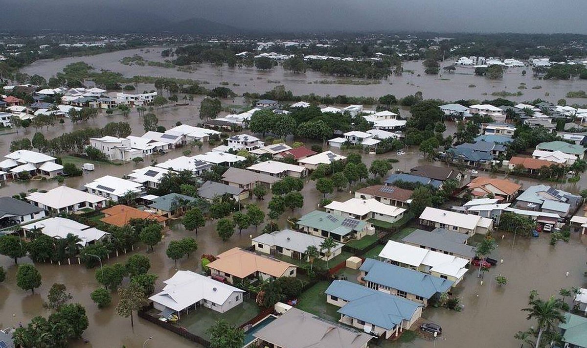 Australiją siaubia potvyniai
