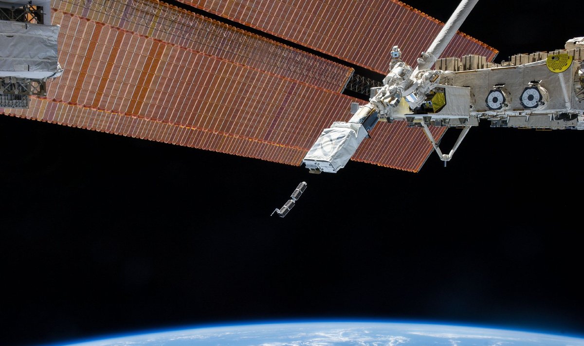 Iš Tarptautinės kosminės stoties išleidžiami mažieji palydovai
