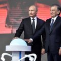 Putinas Uzbekistano lyderį pasveikino dar prieš paskelbiant oficialius rinkimų rezultatus