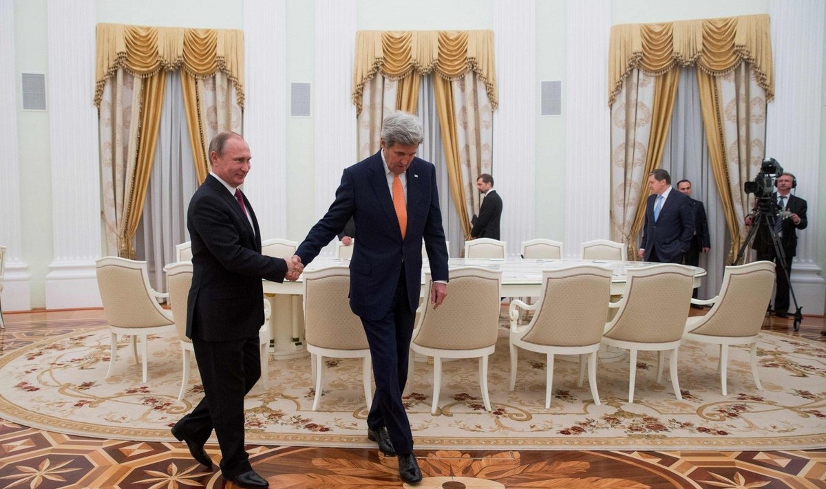 Vladimiras Putinas, Johnas Kerry