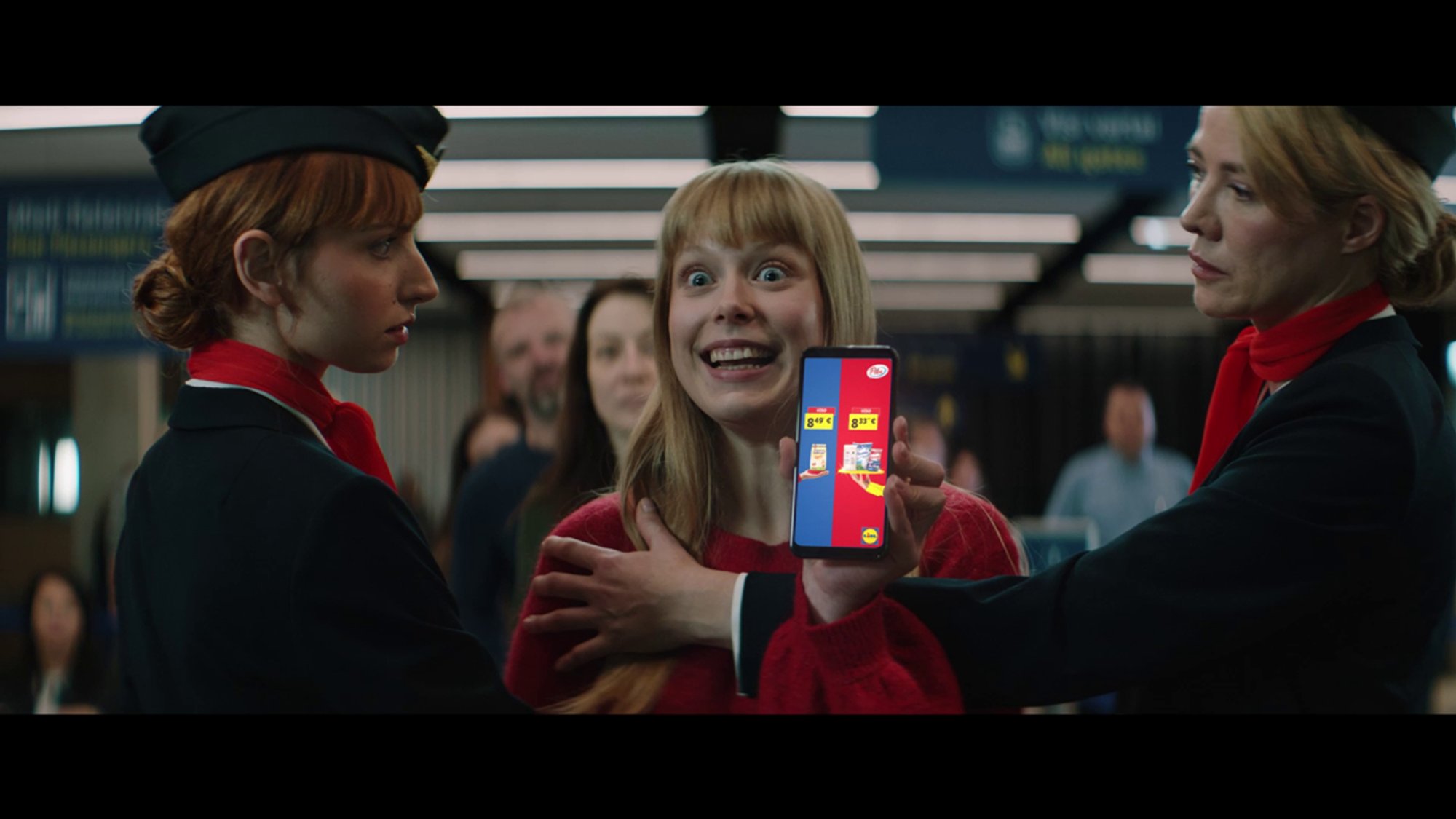 „Lidl“ naujuosius metus pradeda su lyginamąja reklamos kampanija - Delfi