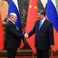 Į Kiniją nuvykusiam Rusijos premjerui – Xi Jinpingo pažadas