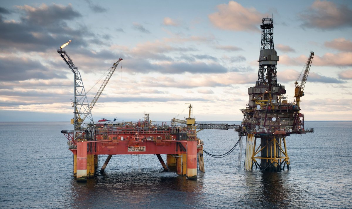 Gamtinių dujų ir naftos platforma Barenco jūroje