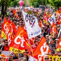 Dešimtys tūkstančių žmonių Prancūzijoje protestavo prieš pensijų reformą