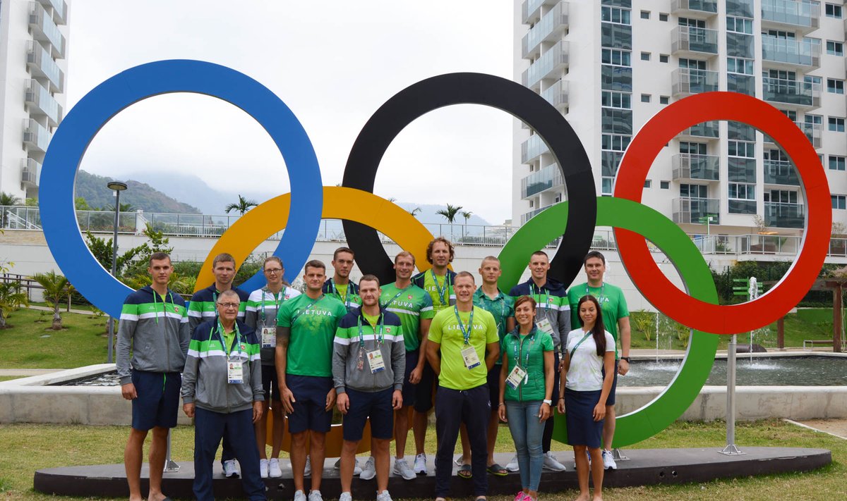 Lietuvos irkluotojai atvyko į Rio olimpinį kaimelį