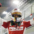 S. Vettelis nepasiduoda kovoje dėl čempiono titulo