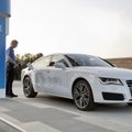„Audi“ pademonstravo vandeniliu varomą automobilį
