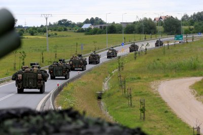 JAV pajėgų vilkstinė juda Suvalkų kryptimi prie Augustavo
