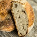 Lietuvoje sparčiai populiarėja sourdough duona, kuri gaminama tik iš trijų ingredientų