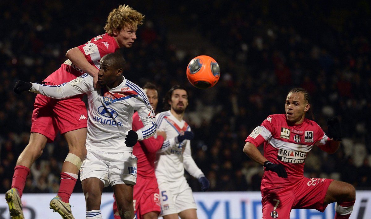 “Lyon“ ir “Toulouse“ komandų rungtynių akimirka