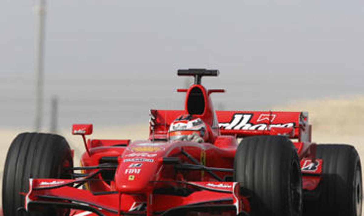 Kimi Raikkonenas ("Ferrari")