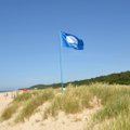 Klaipėdos paplūdimiuose vasarą vėl suplevėsuos mėlynosios vėliavos