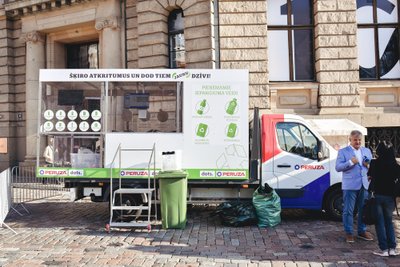 AI-based plastic deposit-refund systems created by Latvian companies