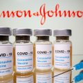 Pirmoji šalis patvirtino „Johnson & Johnson“ vakciną