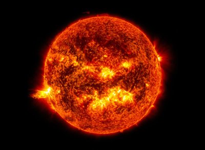 Po Saulės plazmos išsiveržimo Žemėje kovo 24 prasidėjo labai stipri geomagnetinė audra. NOAA/VidaPress/NISP nuotr.