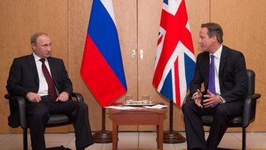 David Cameron spotkał się z Putinem. "Sytuacja jest nie do zaakceptowania"