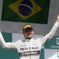Komandos draugo spaudimą atlaikęs N. Rosbergas triumfavo Brazilijoje