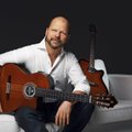 30 metų jubiliejų scenoje švenčiantis gitaristas A. Globys rengia koncertą Vilniaus rotušėje