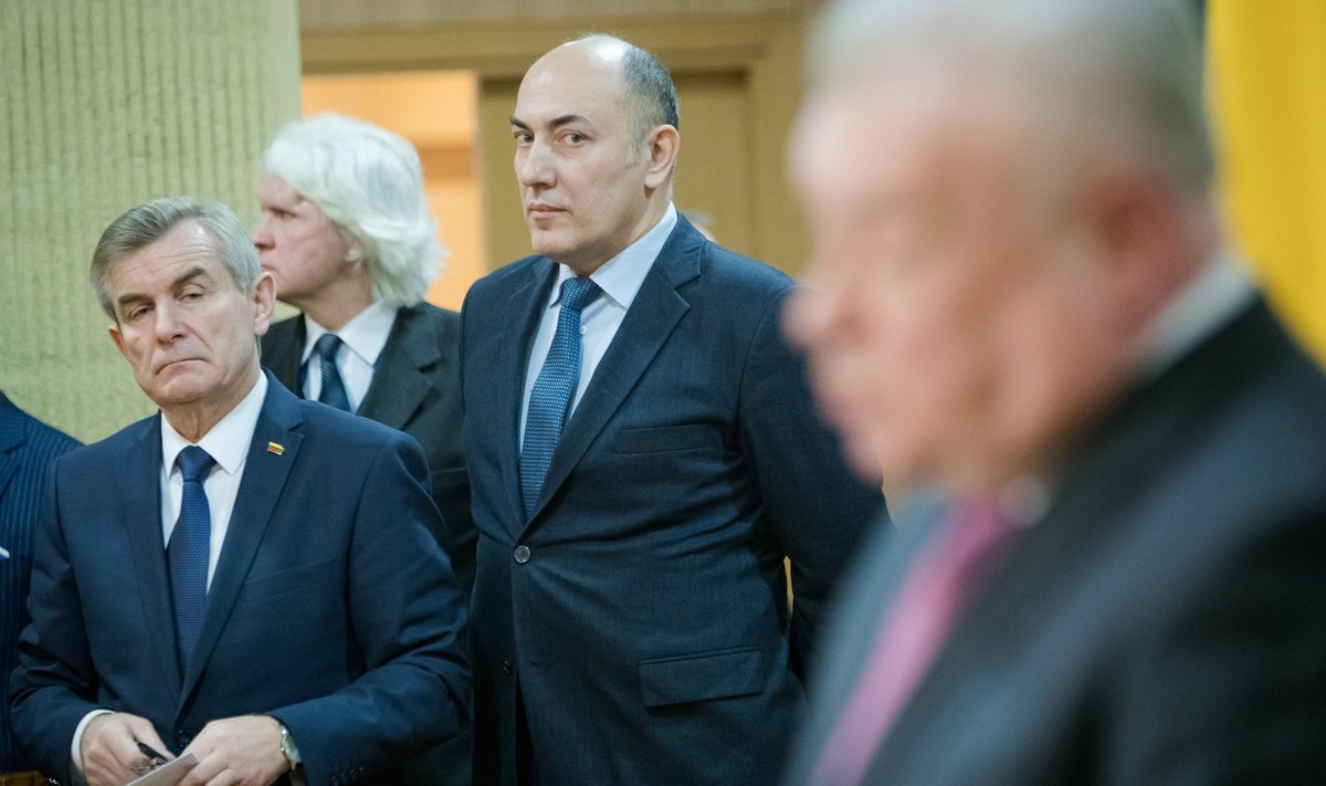 Seimas Speaker Viktoras Pranckietis and advisor Kęstutis Kudzmanas listening to the Russian Ambassador