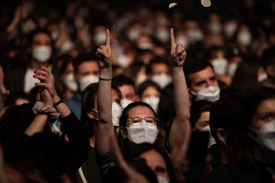 Barselonoje roko koncerte šėlo 5 tūkst. žmonių