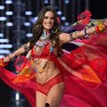 Garsusis „Victoria's Secret“ angelas Alessandra Ambrosio išsiskyrė su mylimuoju