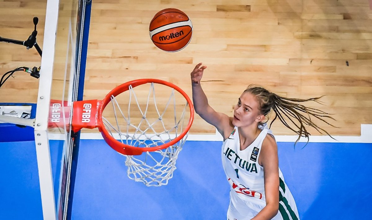 Europos U16 merginų krepšinio čempionato finalas: Lietuva - Rusija
