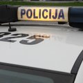 Kauno rajono savivaldybės Viešosios tvarkos skyriaus vedėjas peiliu sužalojo vairuotoją