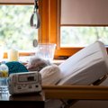 Slaugytoja Norvegijoje dirbanti panevėžietė susirgus mamai Lietuvoje patyrė šoką: slaugos standartai vedė mane į pakrikimą