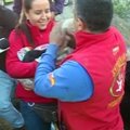 Siaučiant gaisrams Čilėje išgelbėti dviejų savaičių šuniukai