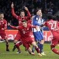 „Bayern“ kailį Berlyne gelbėjo R. Lewandowskis, Dortmunde „Borussia“ triuškino „Wolfsburg“ ekipą