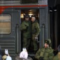 Žiniasklaida: Rusija keičia algų mokėjimo savo kariškiams sistemą