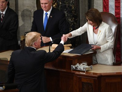 Nancy Pelosi, Donaldas Trumpas