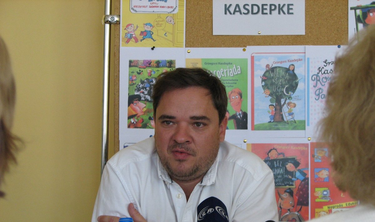 Grzegorz Kasdpeke, konferencja w DKP