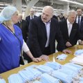 Lukašenka: po mėnesio užmiršime koronavirusą