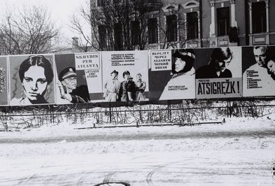 Vaidybinio filmo „Skrydis per Atlantą“ afiša Kaune. 1983 m / Algirdo Gamziuko asmeninis archyvas
