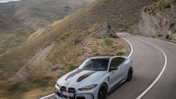 BMW pristato greičiausią savo M, bet kiekis ribotas