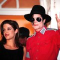 Lisa Marie Presley nusprendė iškloti visą tiesą ne tik apie savo buvusį sutuoktinį Michaelą Jacksoną, bet ir apie savo tėvą Elvį