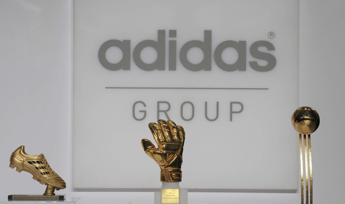 FIFA apdovanojimai – „Auksinis batelis“, „Auksinė pirštinė“ ir „Auksinis kamuolys“