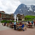 Швейцария со 2 мая снимает ограничения на въезд туристов