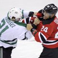 NHL: „Devils“ su D. Zubrumi niekaip neišlipa iš duobės