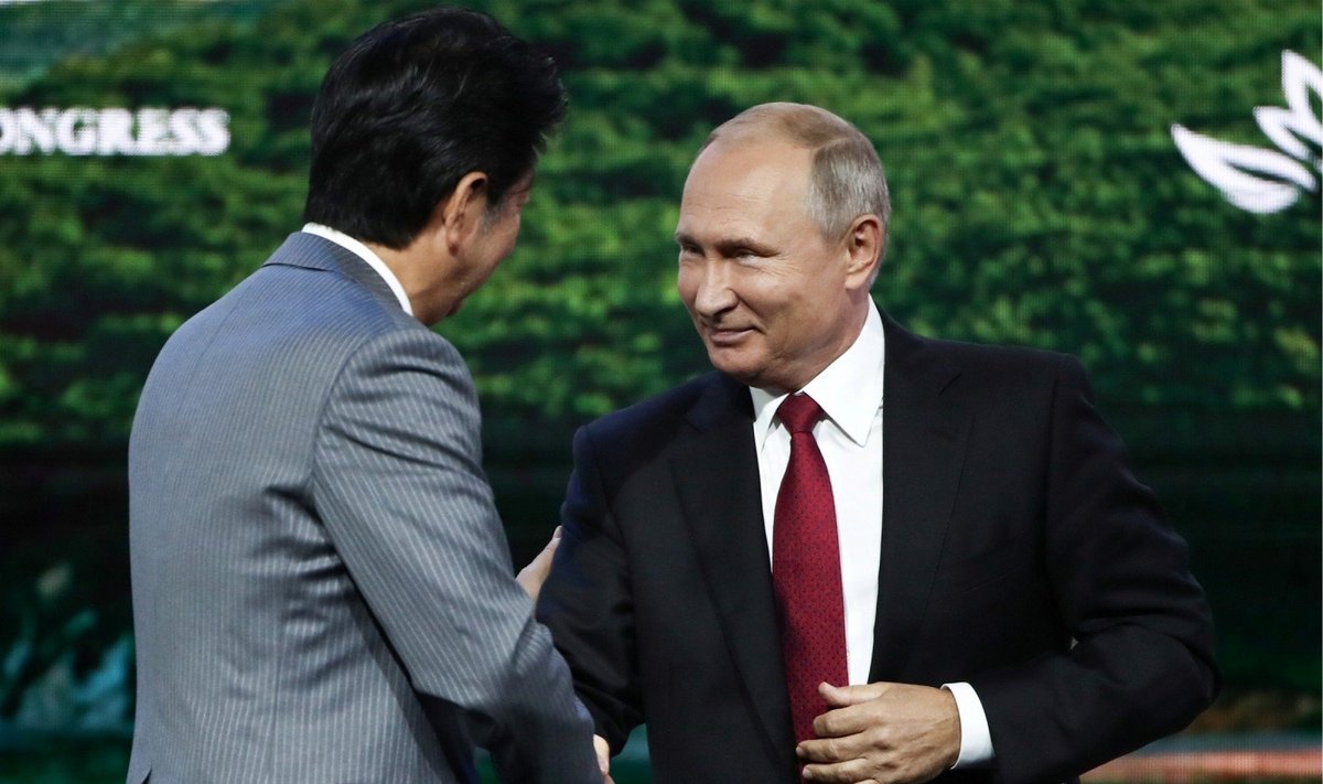 Shinzo Abe, Vladimiras Putinas