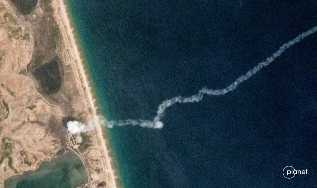 Šiaurės Korėjos raketos skrydžio trajektorija